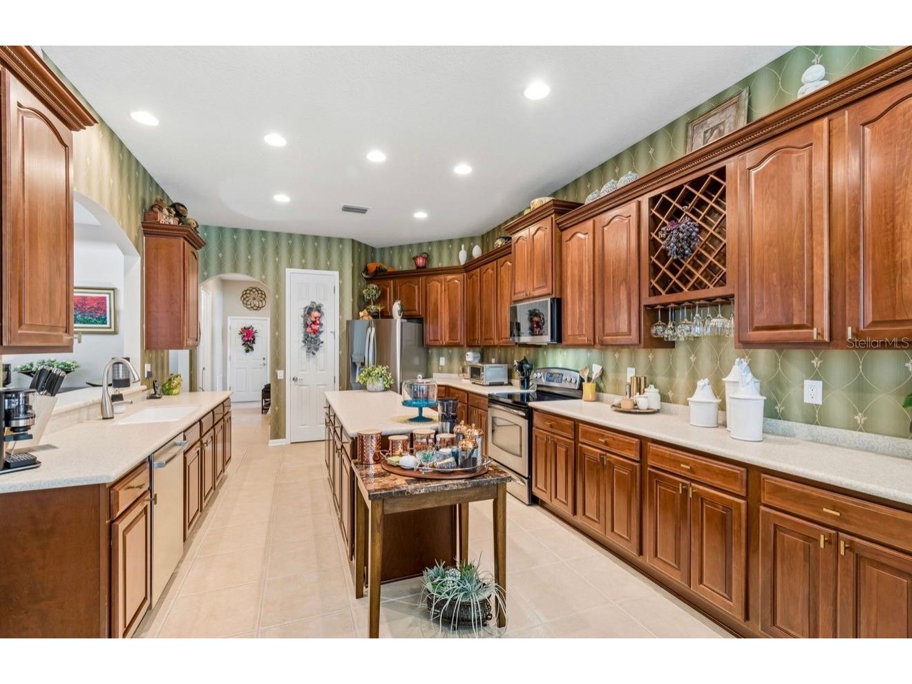 13800 Crest Lake Drive Hudson FL 34669 W7887599 image34