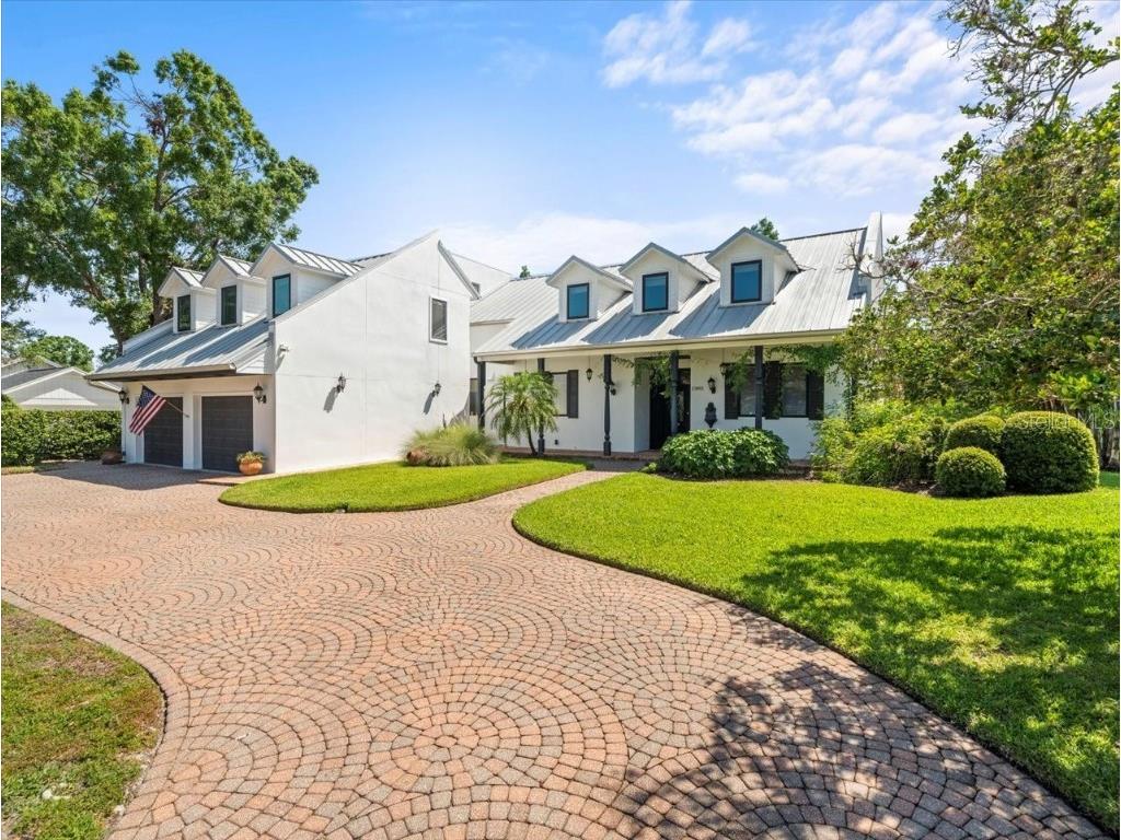 13801 Lake Village Place Tampa FL 33618 TB8382491 image1