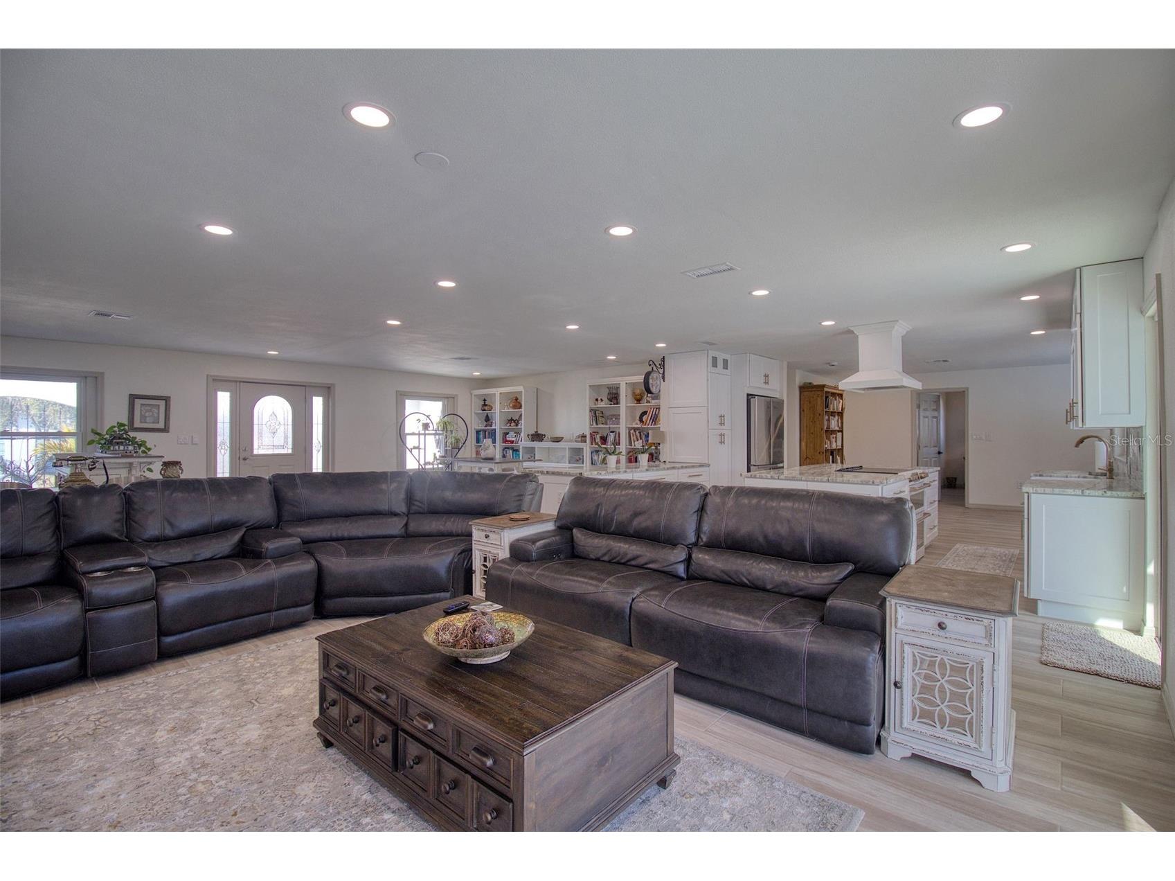 13804 Plumosa Avenue Hudson FL 34667 - GULF OF AMERICA W7882979 image12