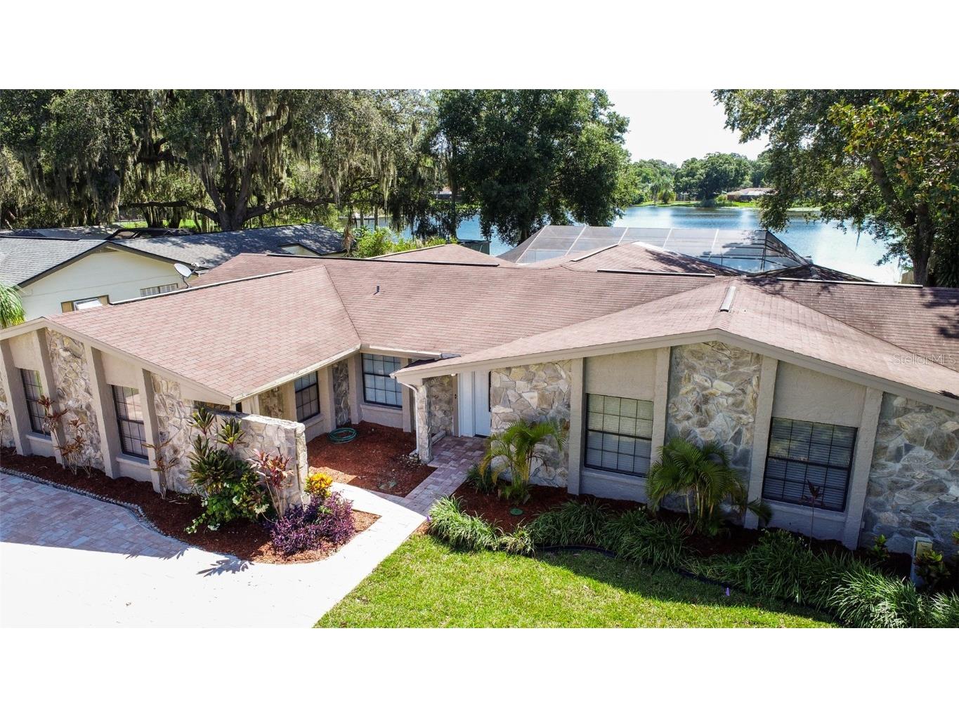 13805 Shady Shores Drive Tampa FL 33613 - LITTLE LAKE/LAKE MAGDALENE T3344631 image1