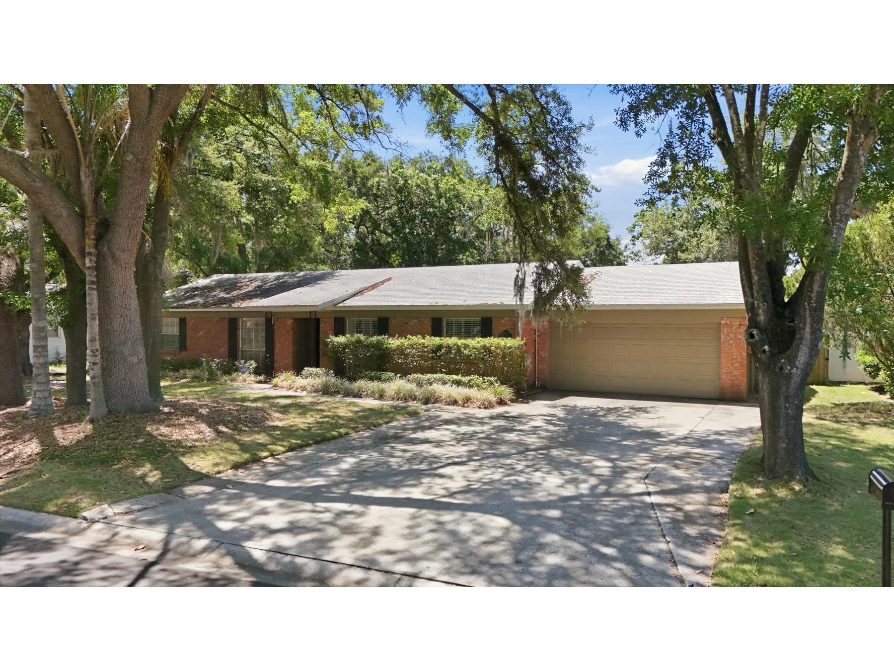 13808 Cherry Brook Lane Tampa FL 33618 TB8506733 image1