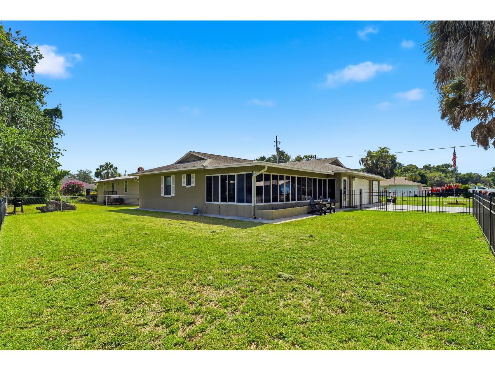 1381 Cr 446a Lake Panasoffkee FL 33538 G5113395 image8