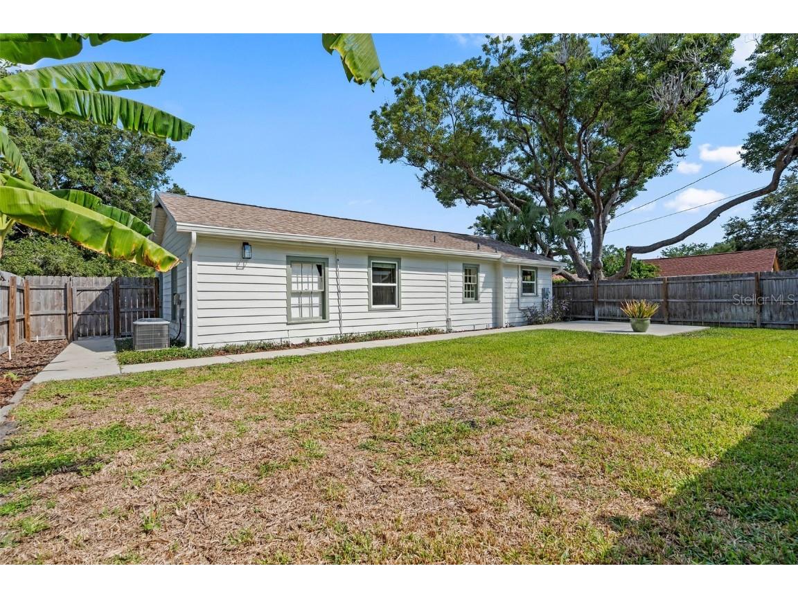 1381 Hibiscus Street Clearwater FL 33755 TB8445109 image2