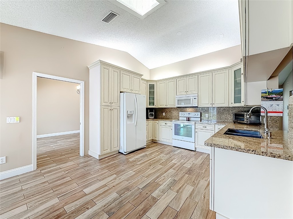 13812 Columbine Avenue Wellington FL 33414 OM707305 image14