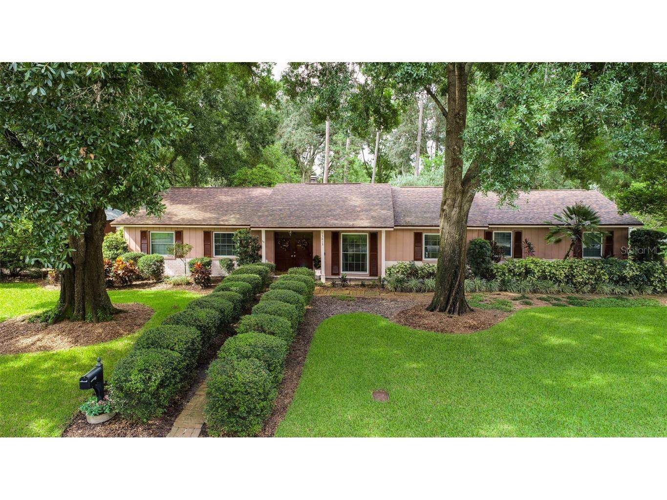 13813 Cherry Brook Lane Tampa FL 33618 T3327050 image1