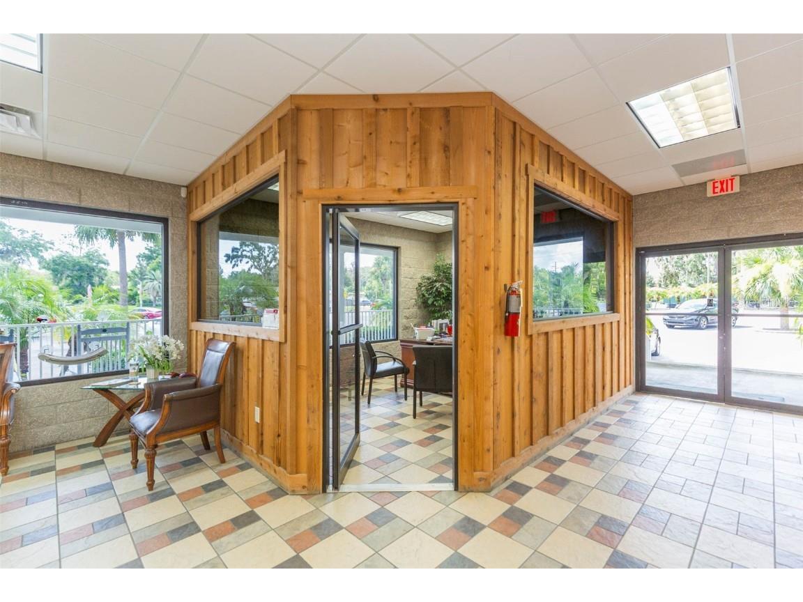 13815 21st Street Dade City FL 33525 TB8398399 image10