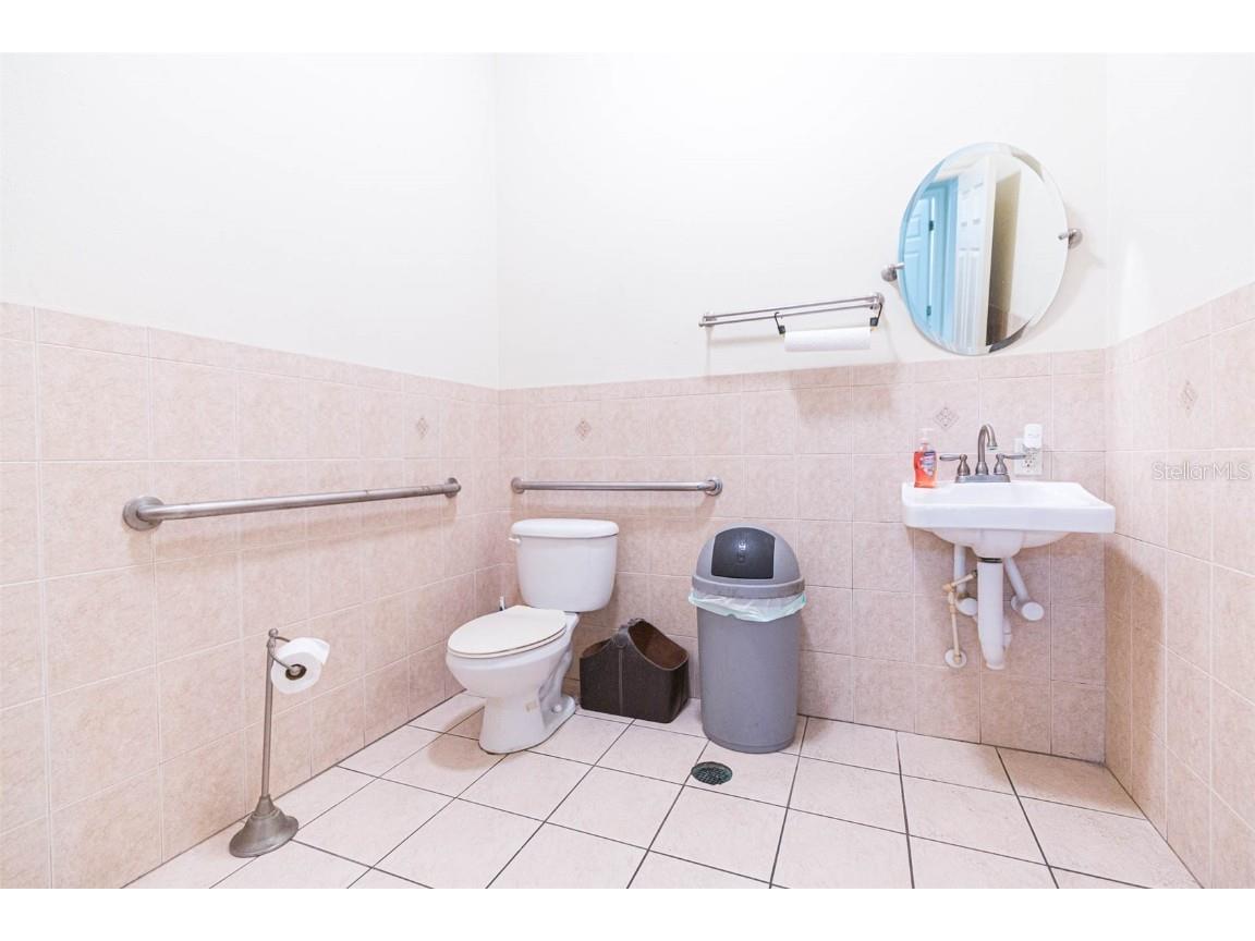 13815 21st Street Dade City FL 33525 TB8398399 image28