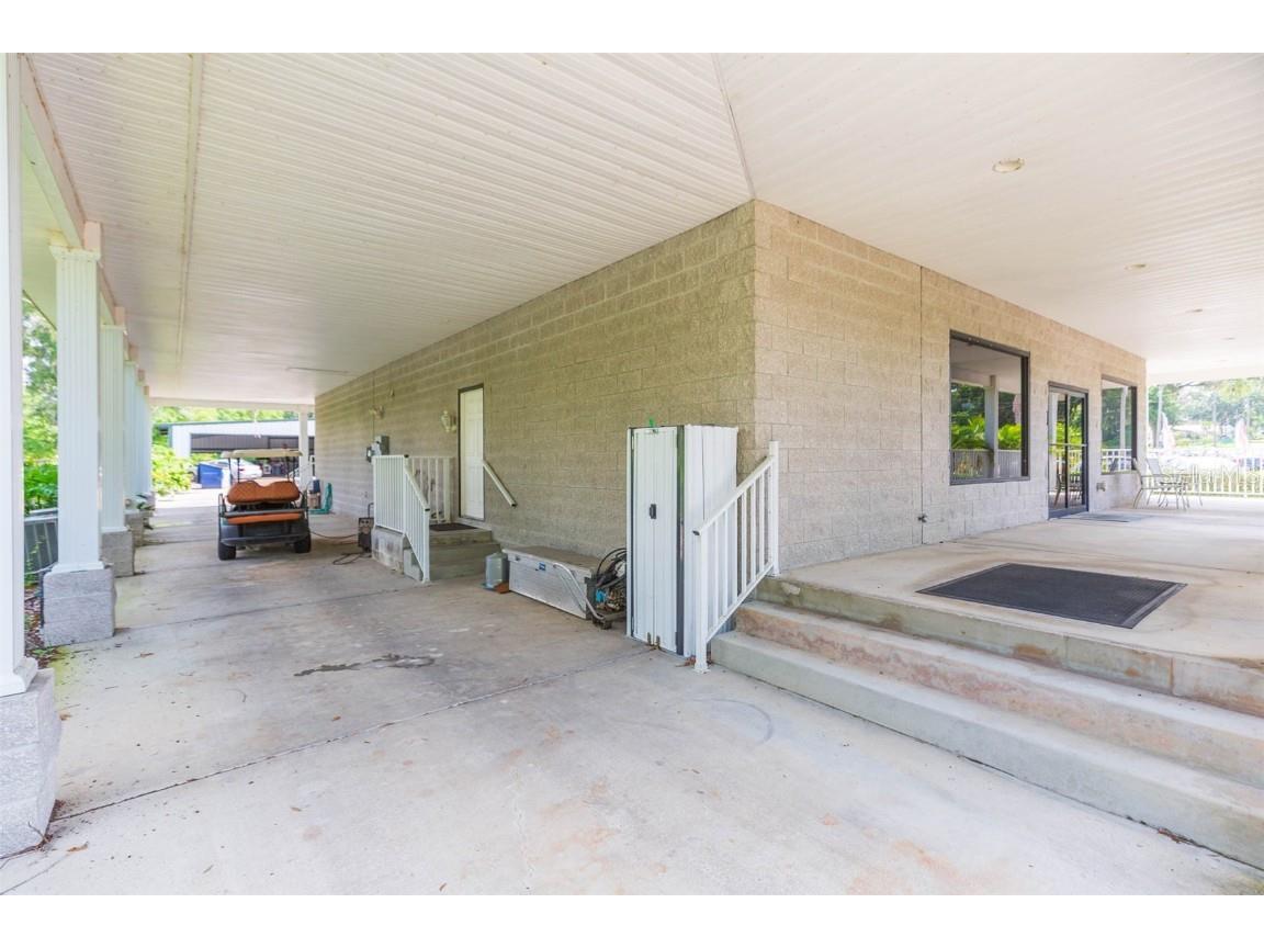 13815 21st Street Dade City FL 33525 TB8398399 image31