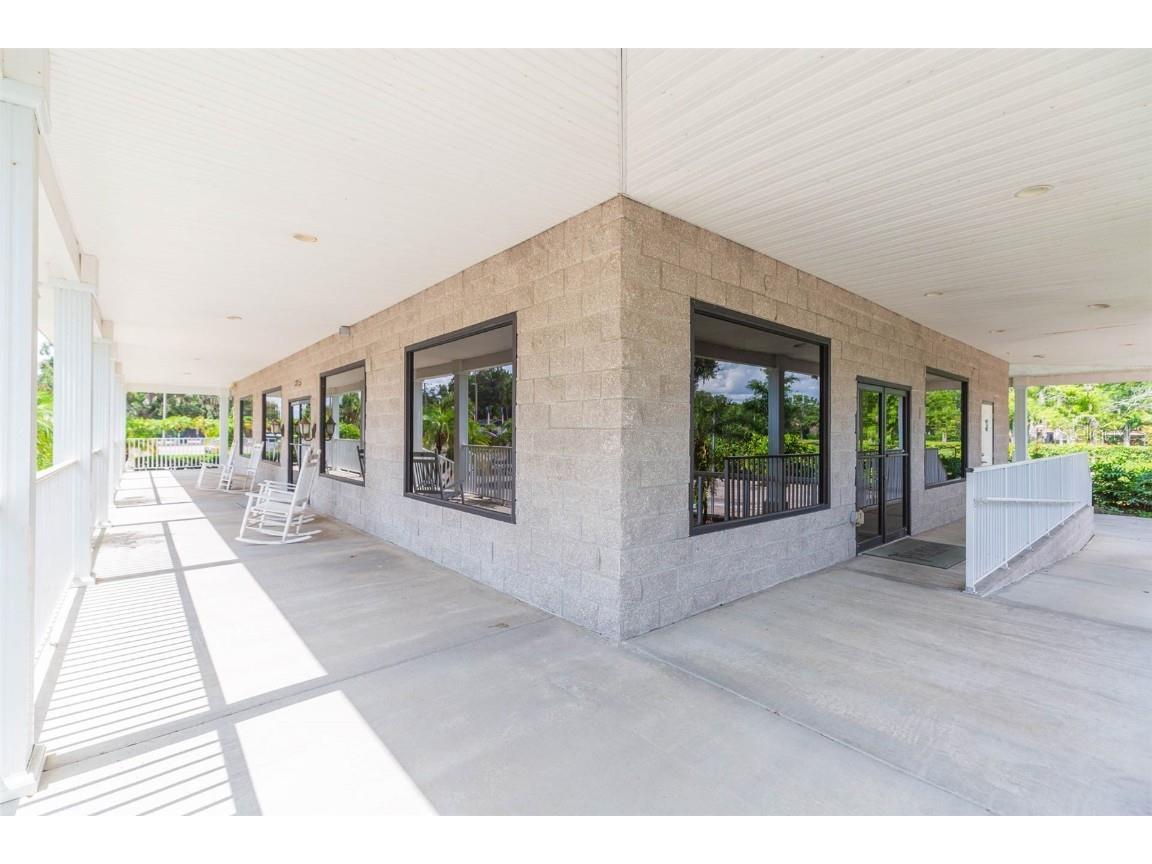 13815 21st Street Dade City FL 33525 TB8398399 image35