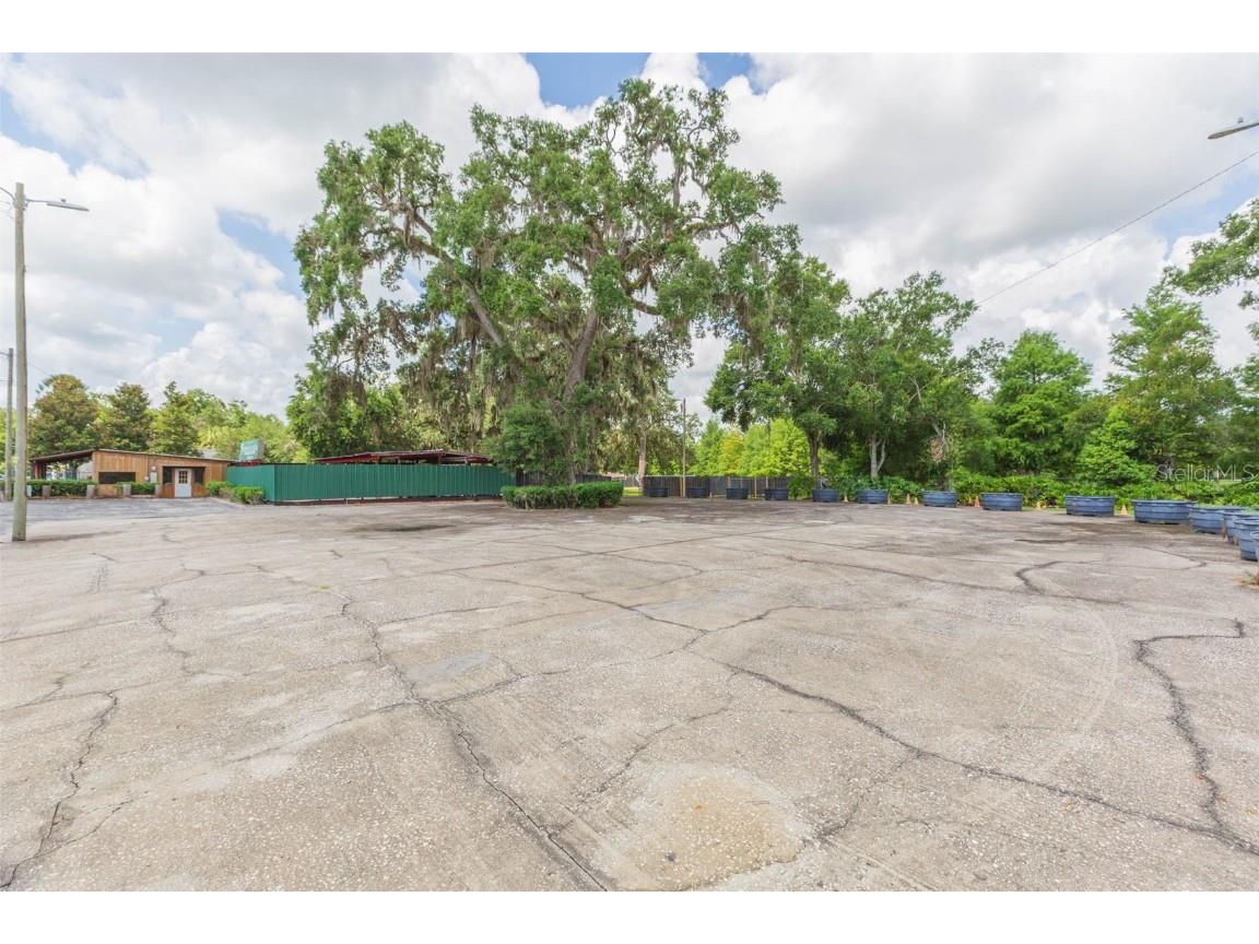 13815 21st Street Dade City FL 33525 TB8398399 image46