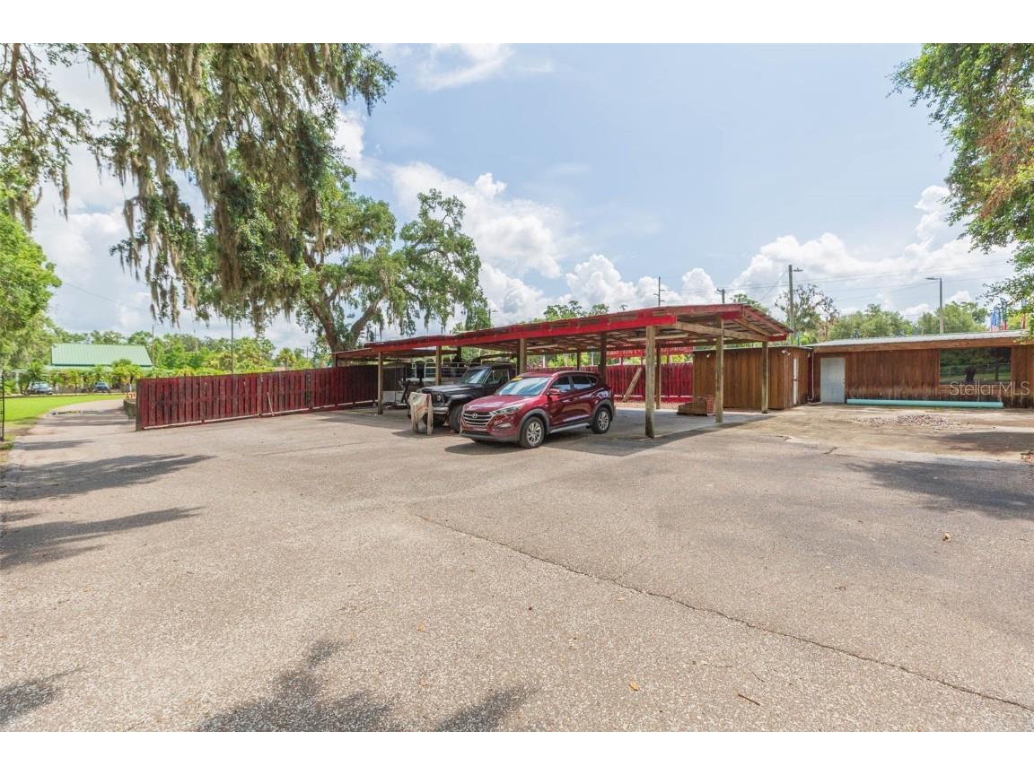 13815 21st Street Dade City FL 33525 TB8398399 image50