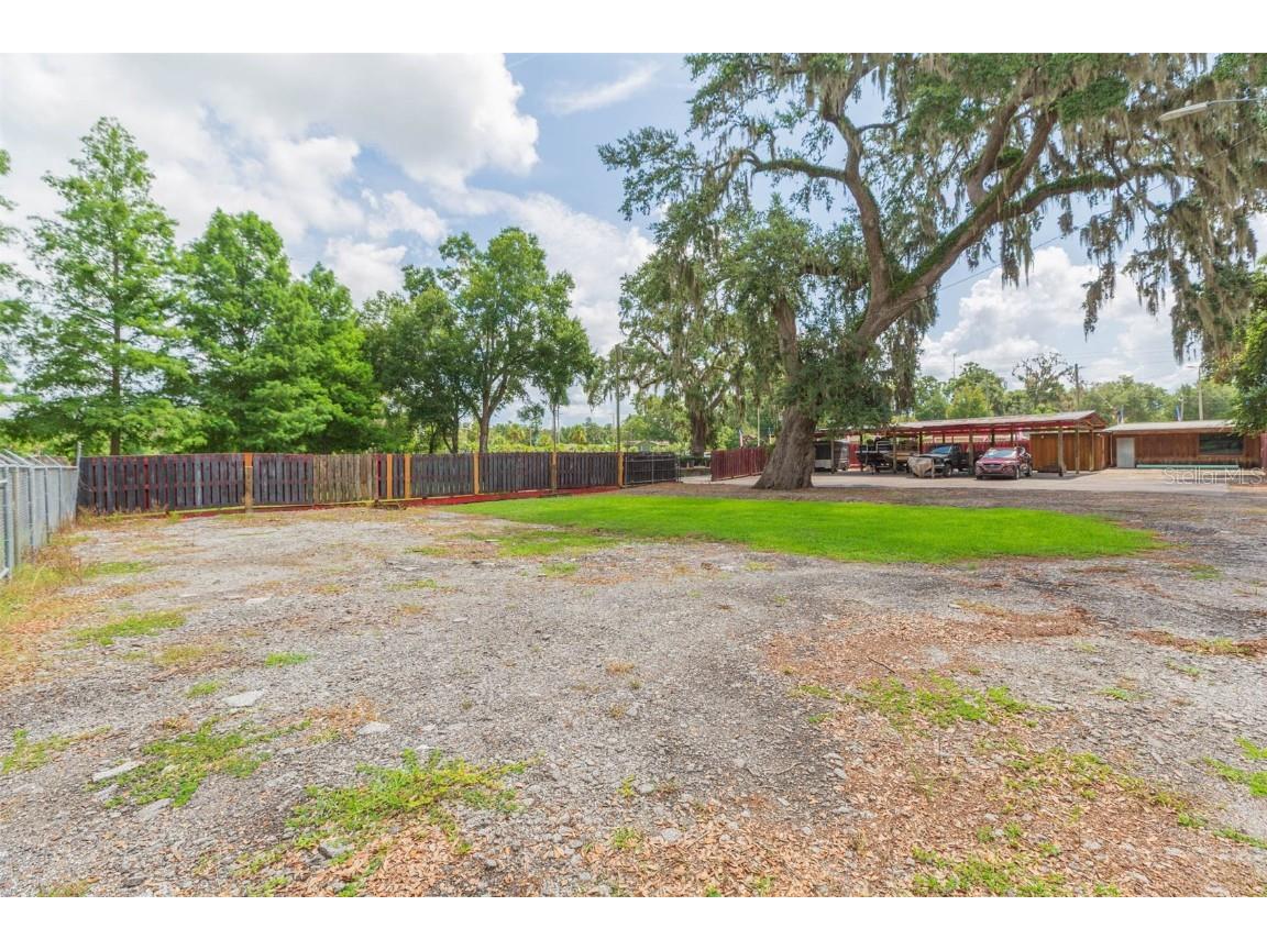 13815 21st Street Dade City FL 33525 TB8398399 image54