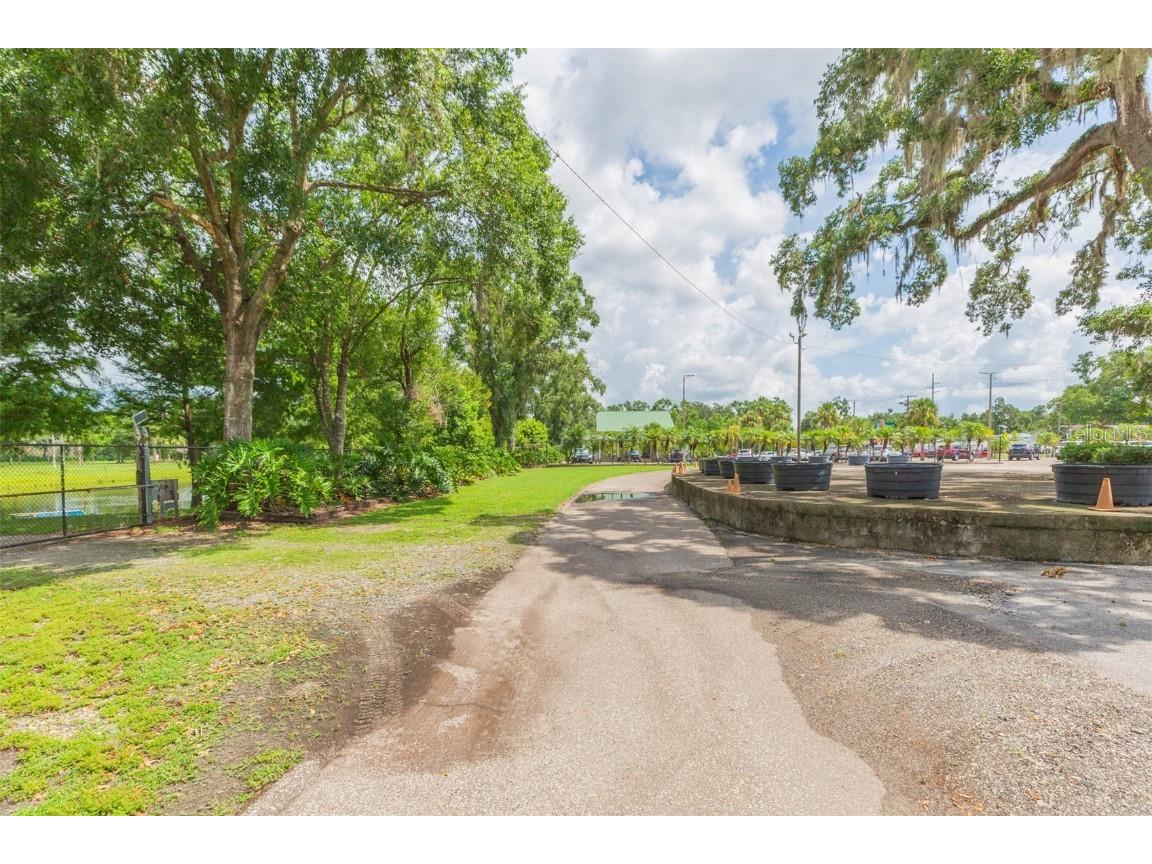 13815 21st Street Dade City FL 33525 TB8398399 image55