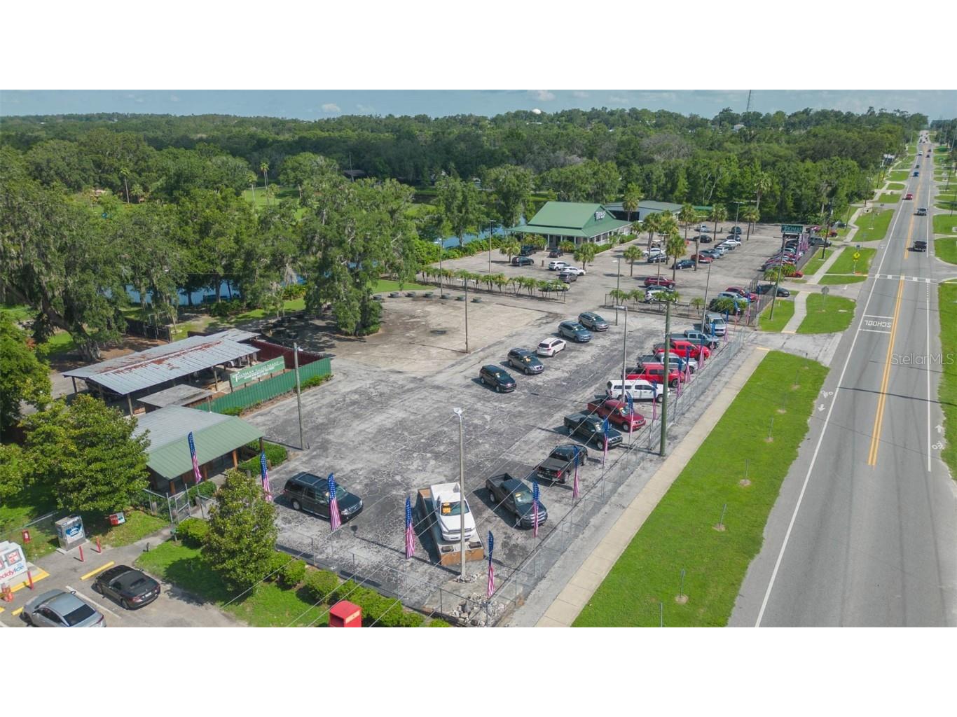 13815 21st Street Dade City FL 33525 TB8398399 image74