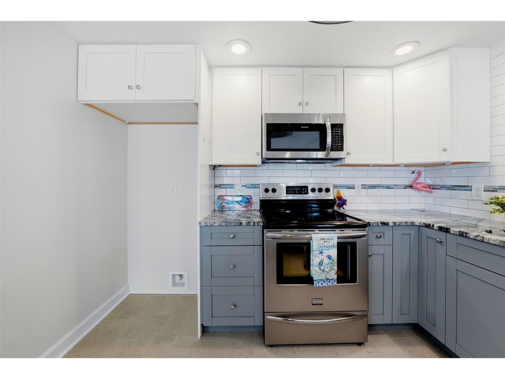 13815 Plumosa Avenue Hudson FL 34667 - GULF OF AMERICA W7887115 image14