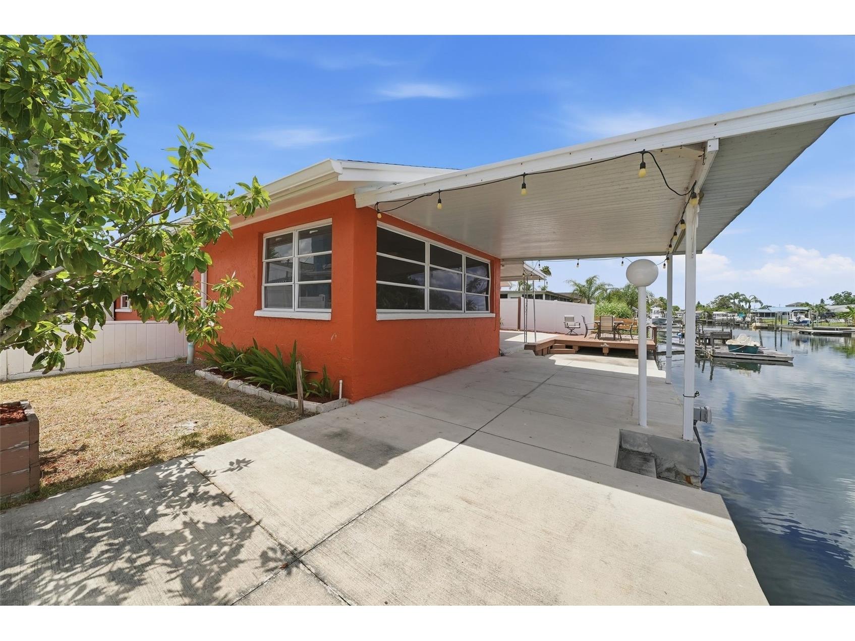 13815 Plumosa Avenue Hudson FL 34667 - GULF OF AMERICA W7887115 image5