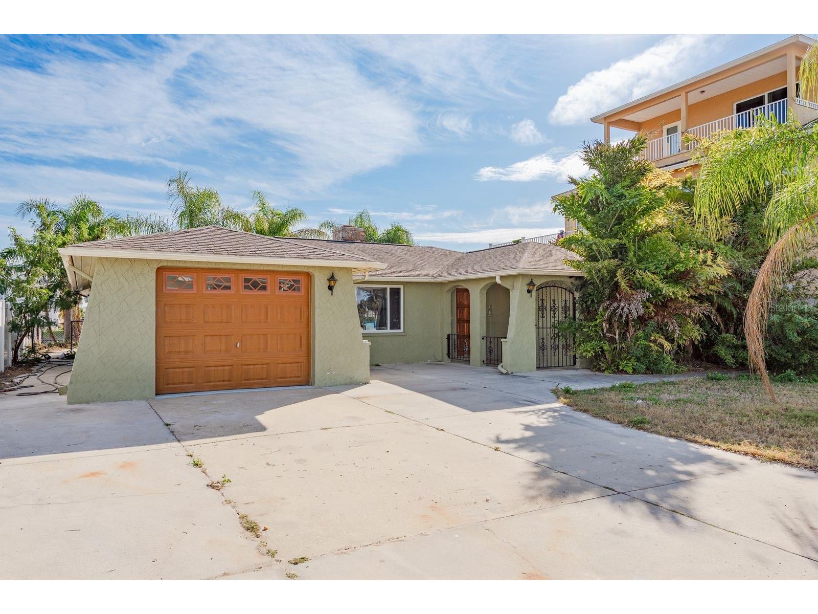 13816 Celida Avenue Hudson FL 34667 TB8467912 image1