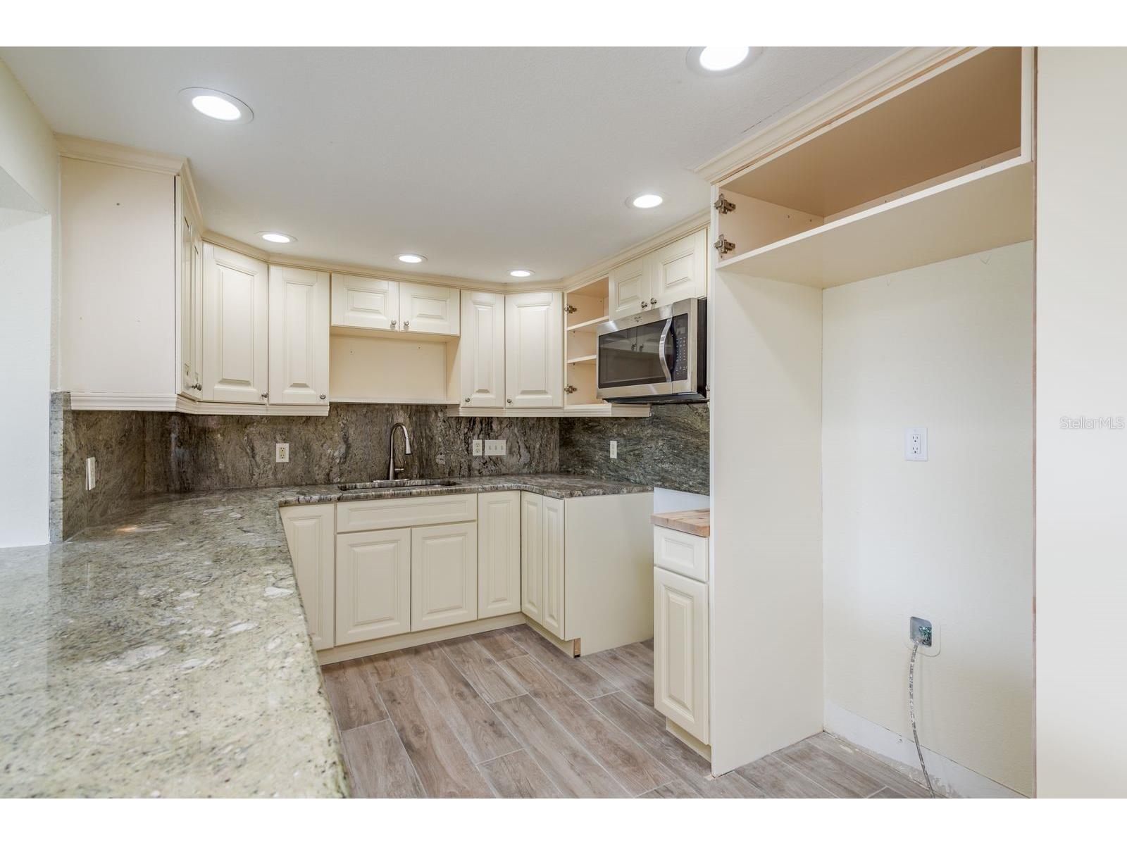 13816 Celida Avenue Hudson FL 34667 TB8467912 image16