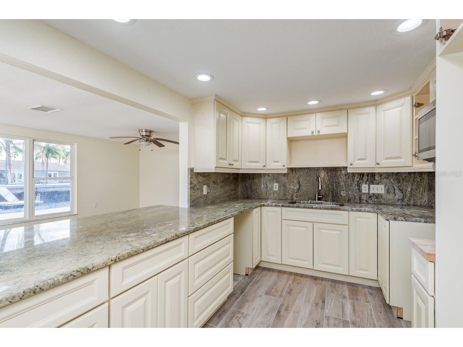 13816 Celida Avenue Hudson FL 34667 TB8467912 image17