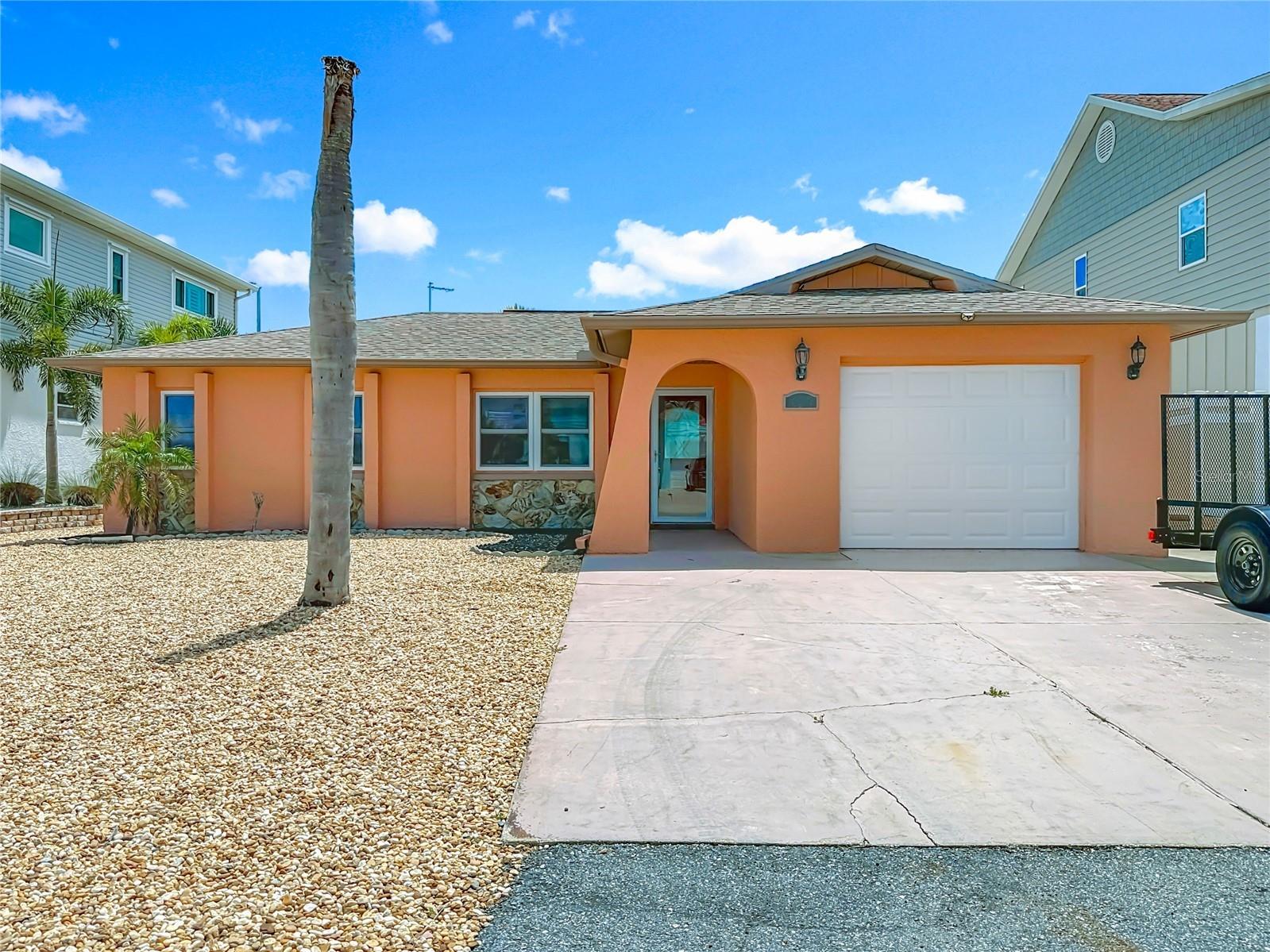 13816 Victor Avenue Hudson FL 34667 W7877633 image1