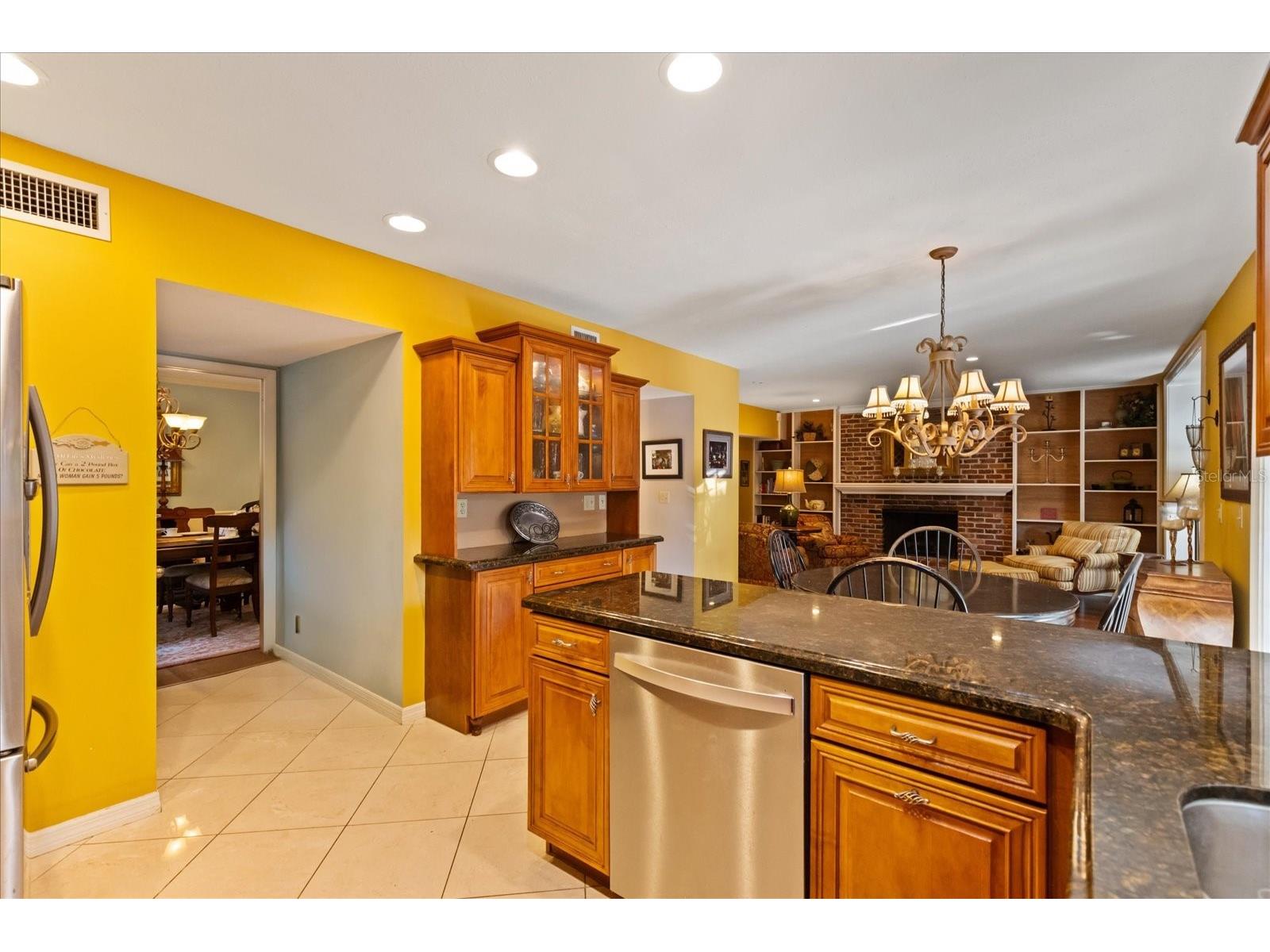 13817 Cypress Village Circle Tampa FL 33618 TB8417133 image13