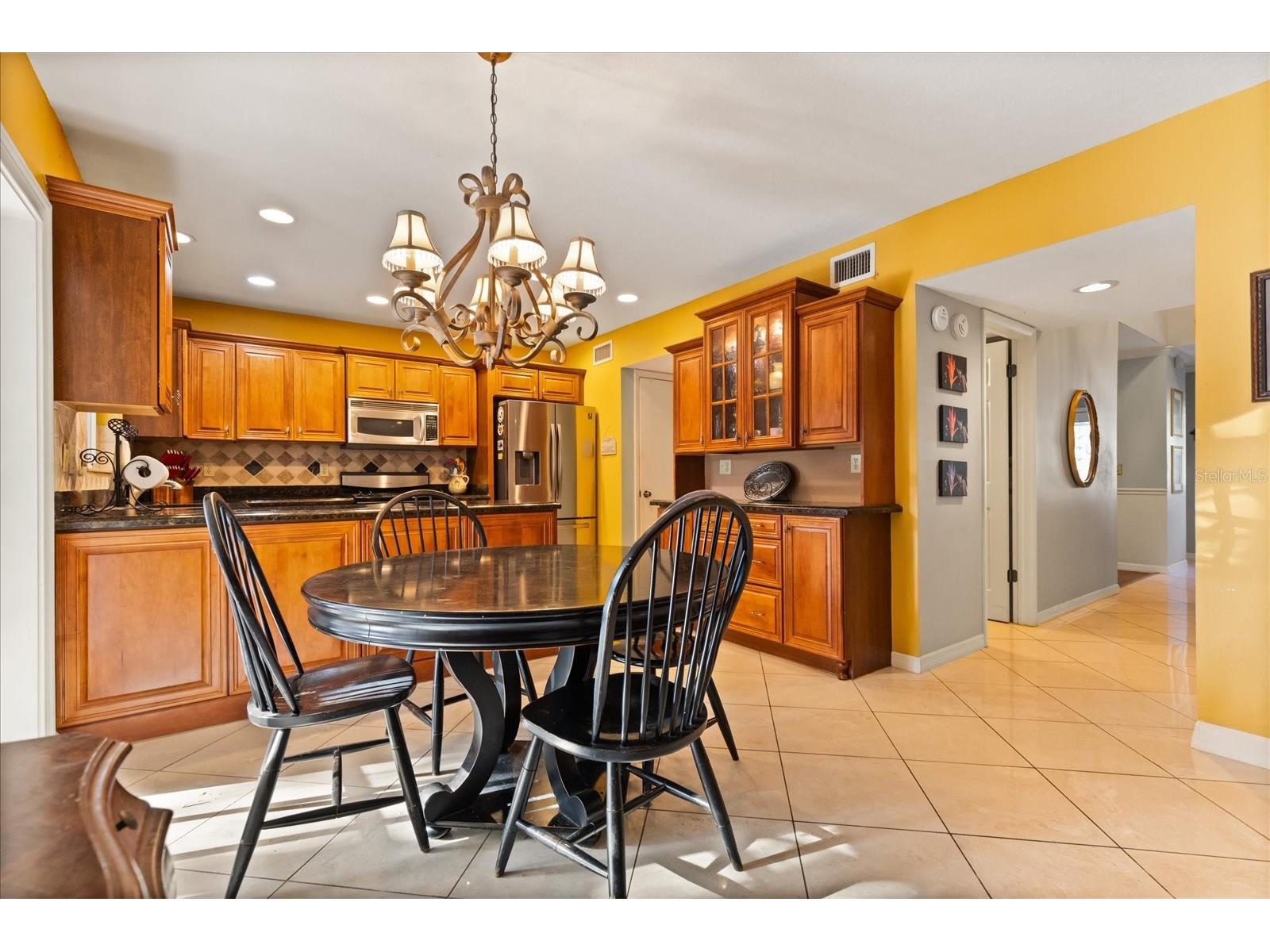 13817 Cypress Village Circle Tampa FL 33618 TB8417133 image15