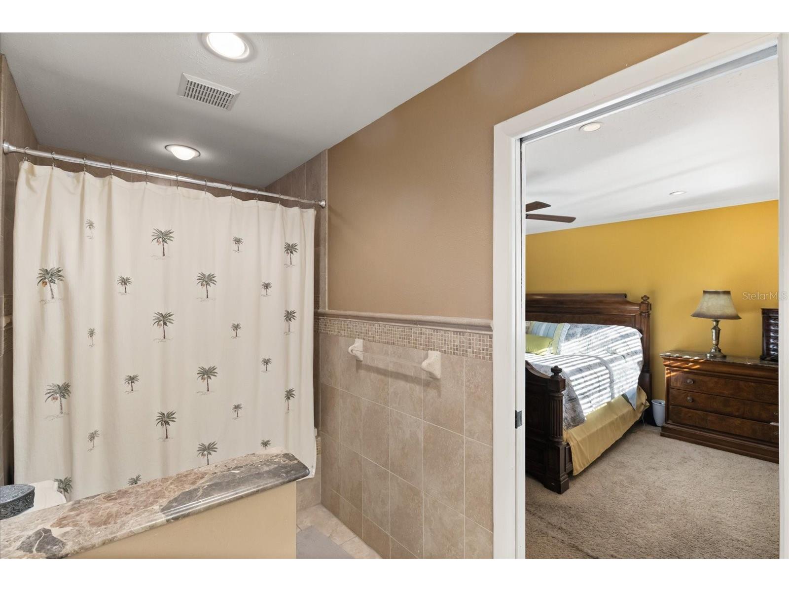 13817 Cypress Village Circle Tampa FL 33618 TB8417133 image28