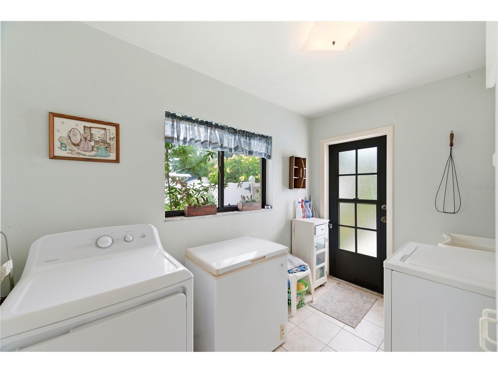 13817 Dominica Drive Seminole FL 33776 TB8516035 image5