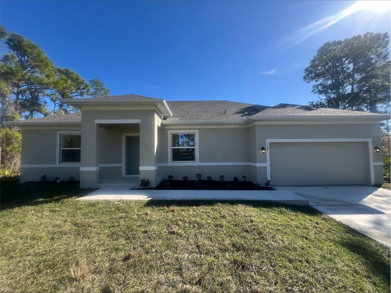 1382 Shields Street Punta Gorda FL 33980 C7515370 image1