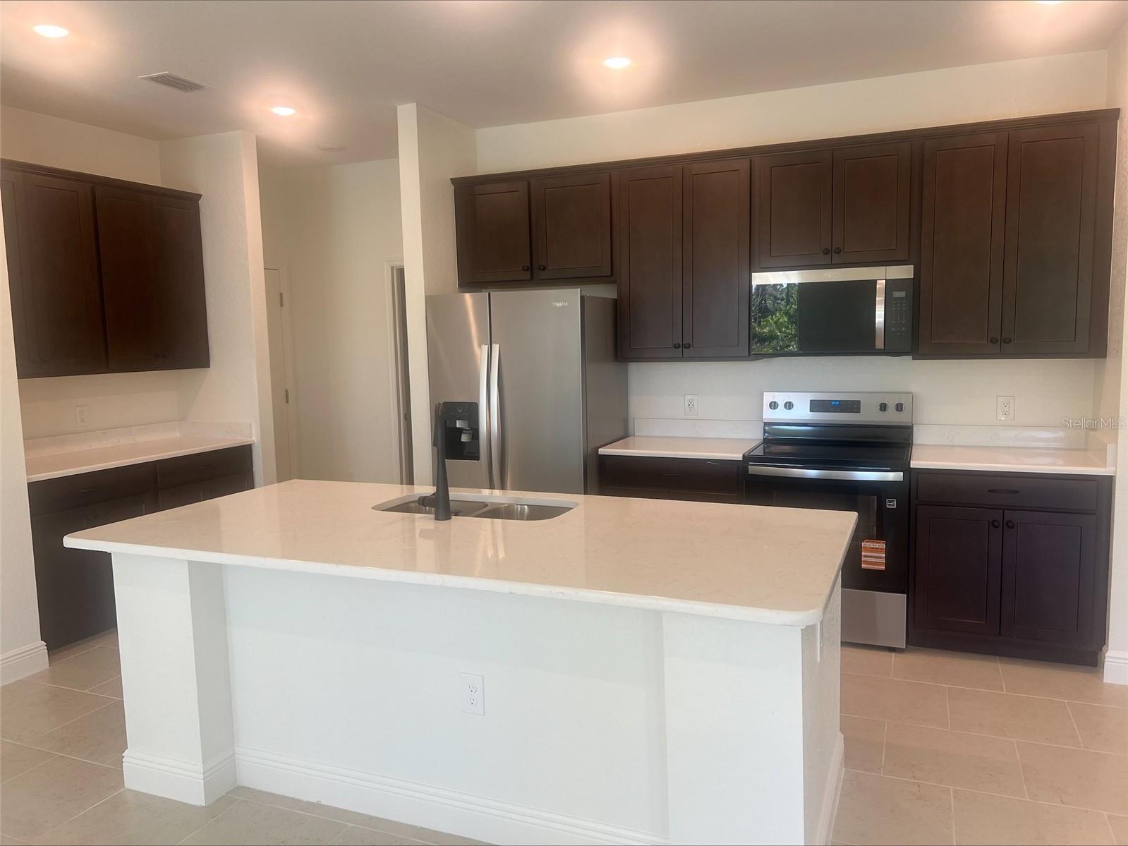 1382 Shields Street Punta Gorda FL 33980 C7515370 image2
