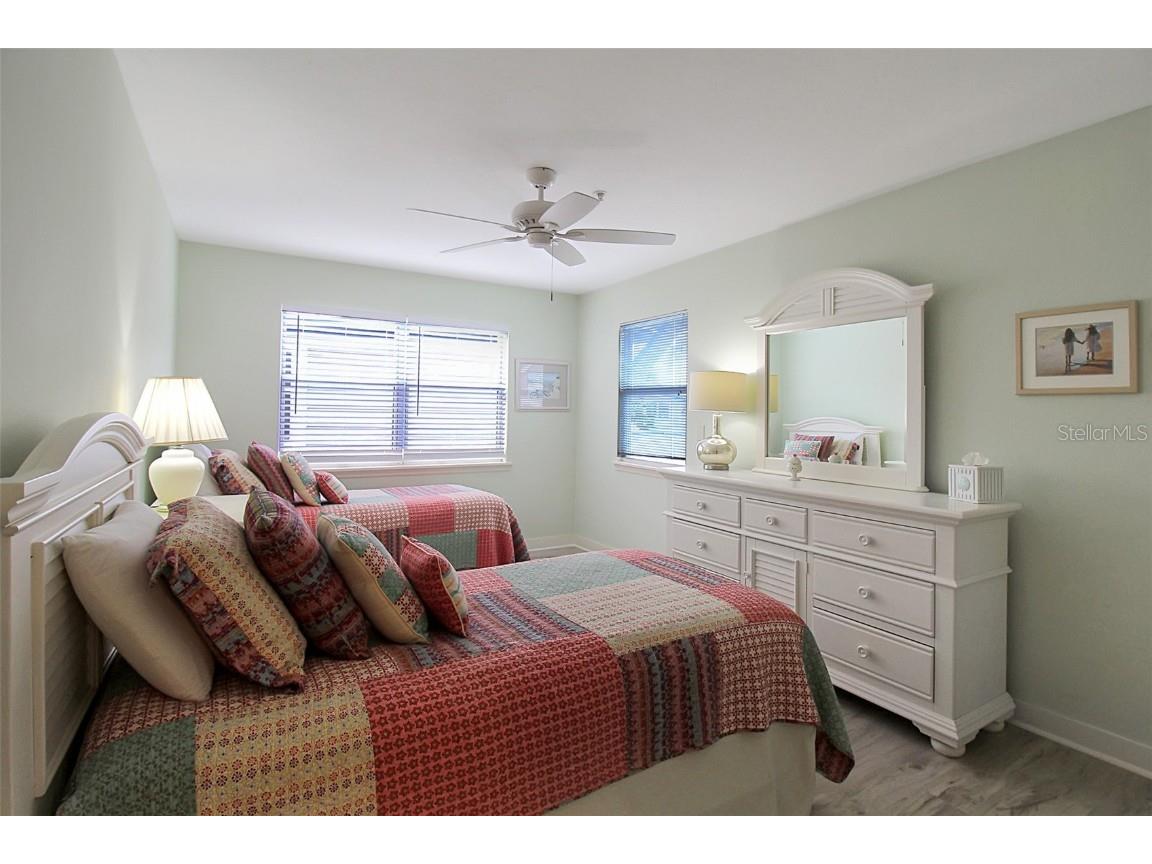 1382 Siesta Bayside Drive #1382-C Sarasota FL 34242 A4596171 image31