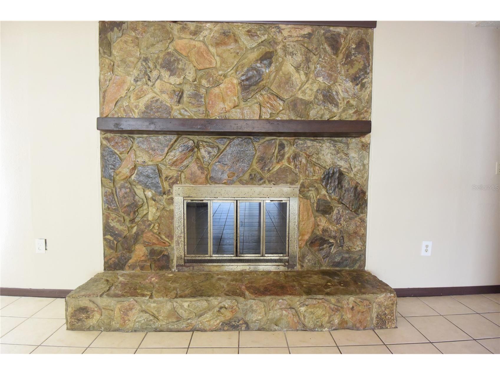 1382 Valiant Avenue Spring Hill FL 34608 W7883354 image17