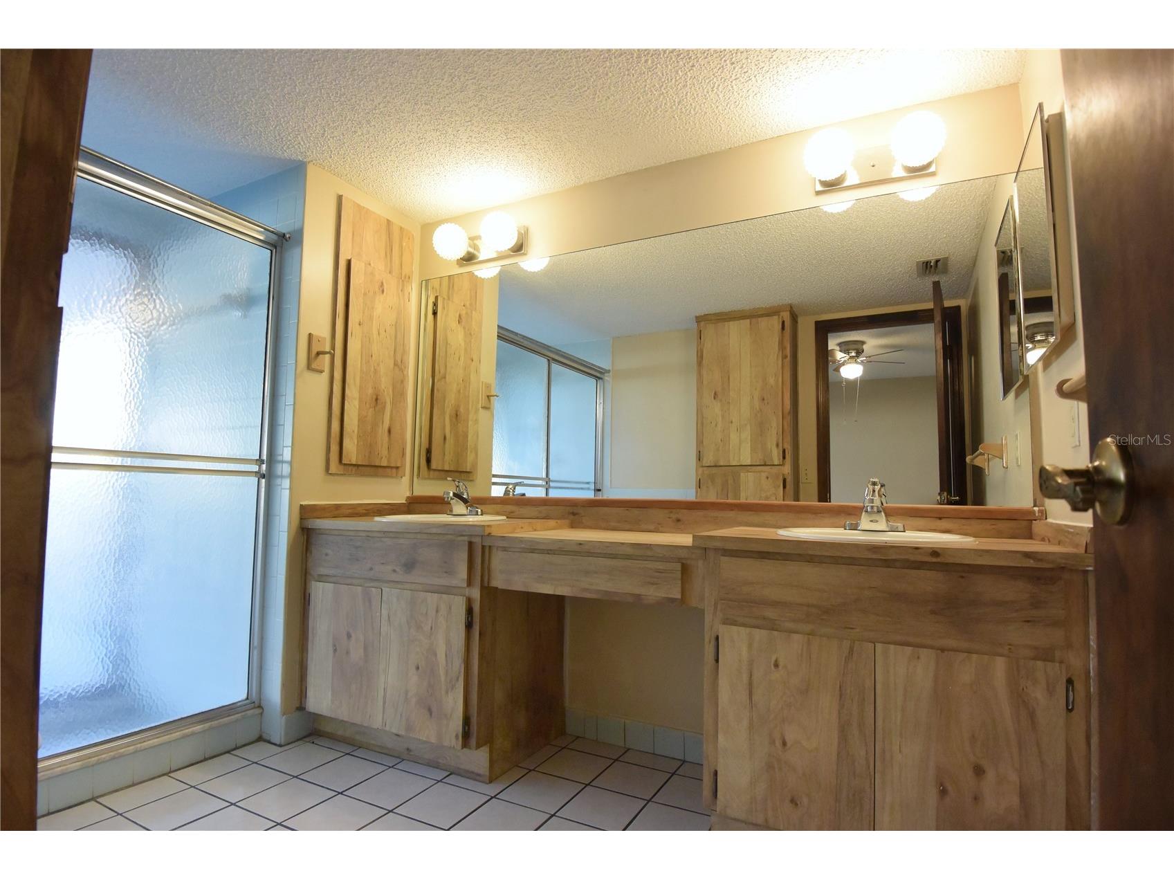 1382 Valiant Avenue Spring Hill FL 34608 W7883354 image29