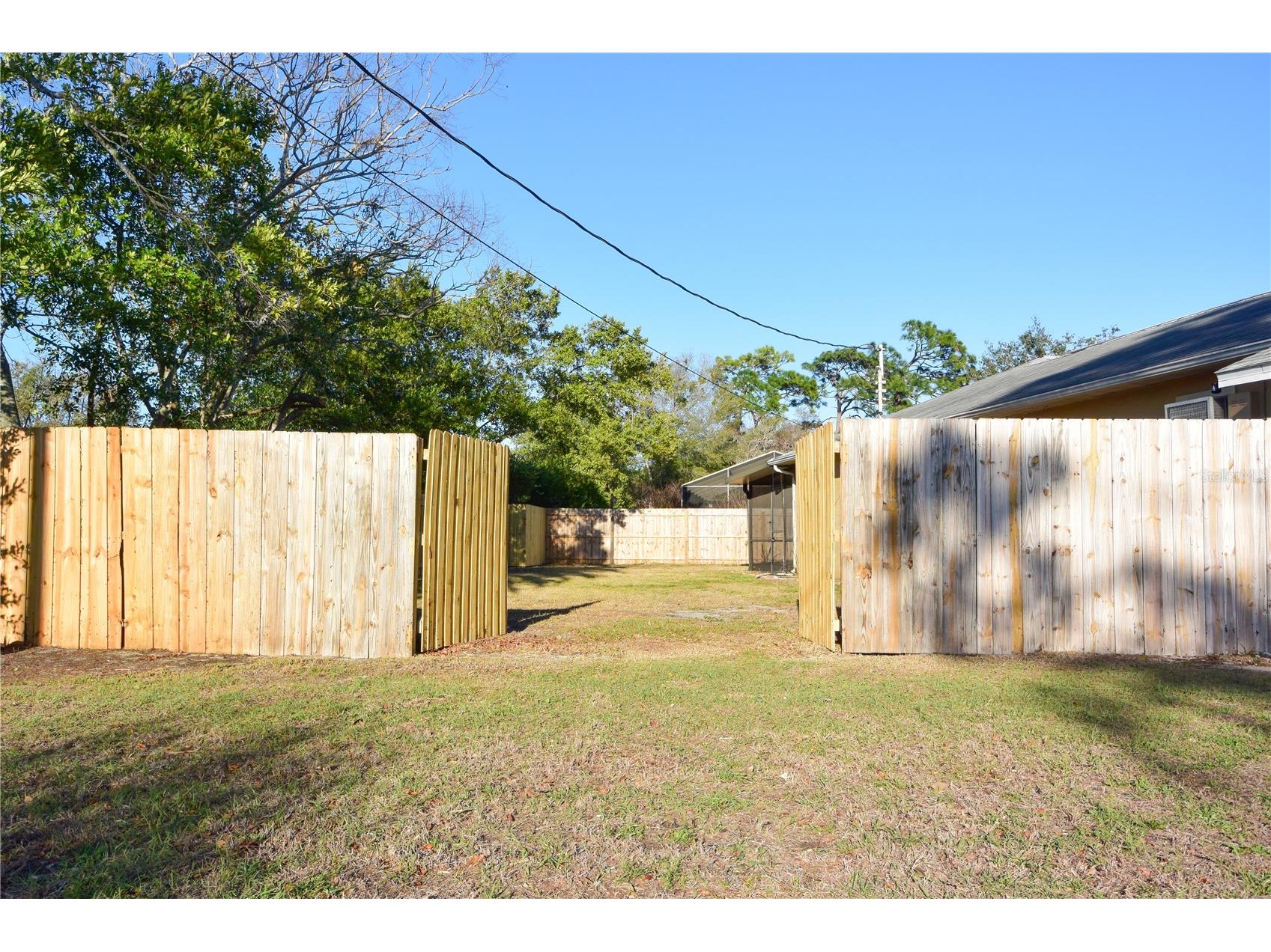 1382 Valiant Avenue Spring Hill FL 34608 W7883354 image3