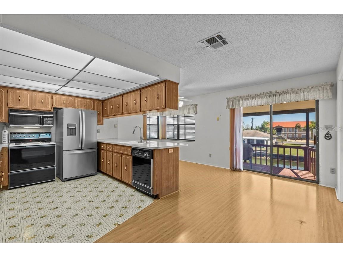 13820 Plumosa Avenue Hudson FL 34667 - DIRECT GULF ACCESS W7873749 image24