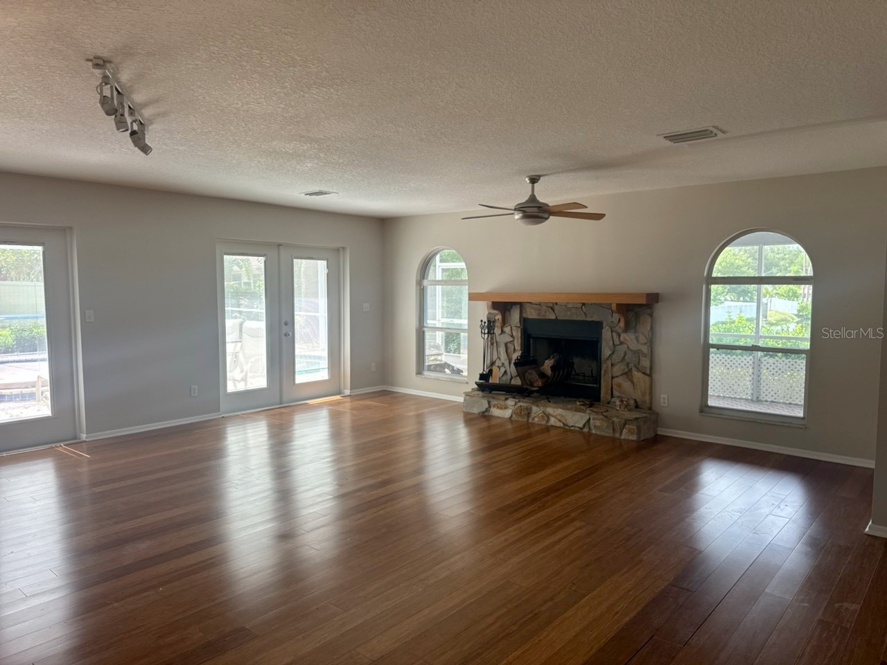 13824 83rd Place Seminole FL 33776 TB8513183 image4