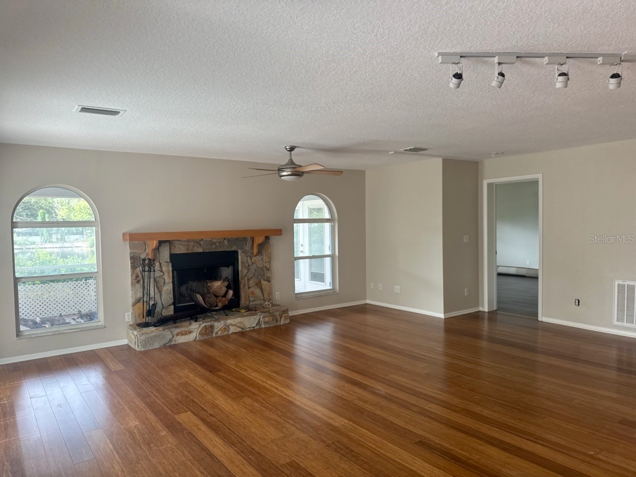 13824 83rd Place Seminole FL 33776 TB8513183 image5
