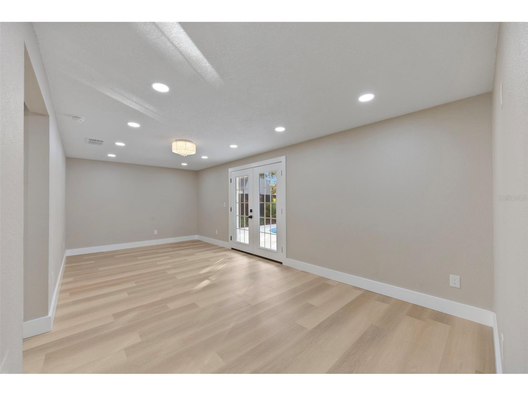 13824 Cherry Brook Lane Tampa FL 33618 TB8462880 image44