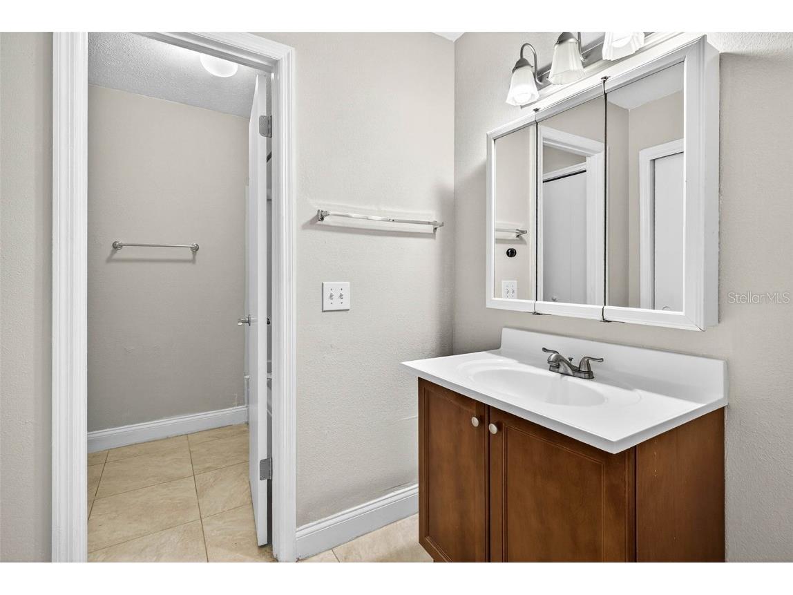 13824 Orange Sunset #202 Tampa FL 33618 TB8454707 image5