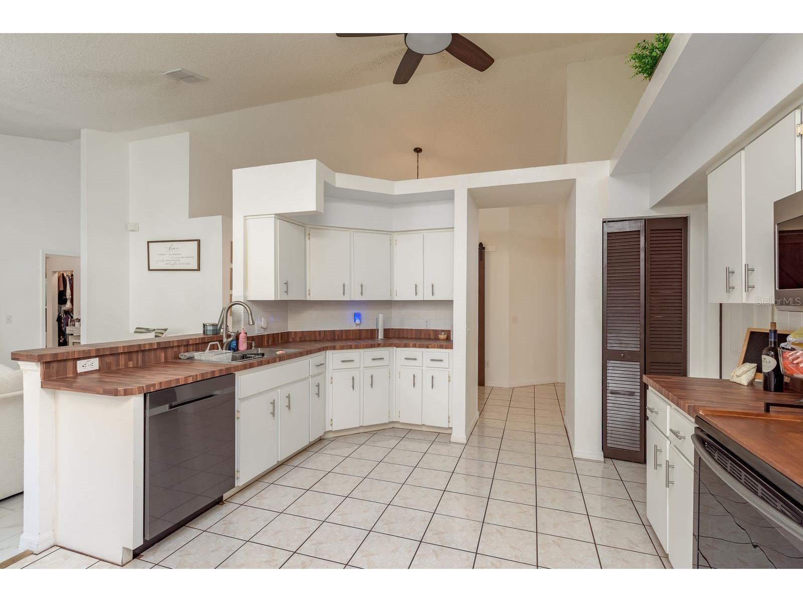 13825 Leroux Drive Hudson FL 34669 TB8486706 image25