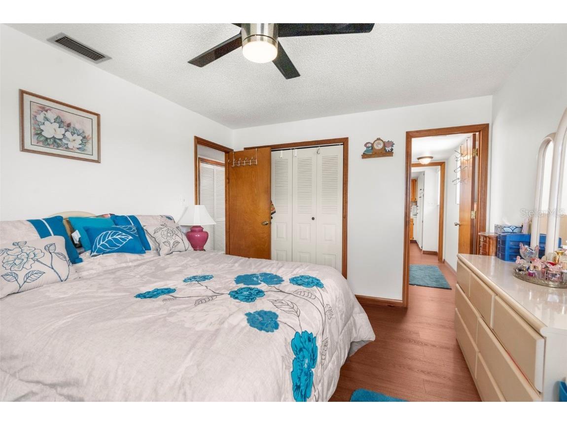 13825 San Juan Avenue Hudson FL 34667 W7877168 image13