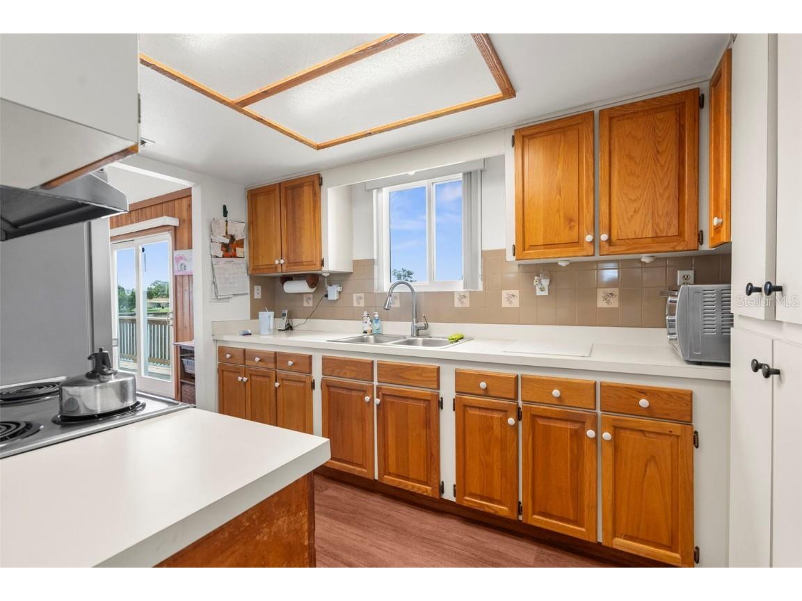 13825 San Juan Avenue Hudson FL 34667 W7877168 image4