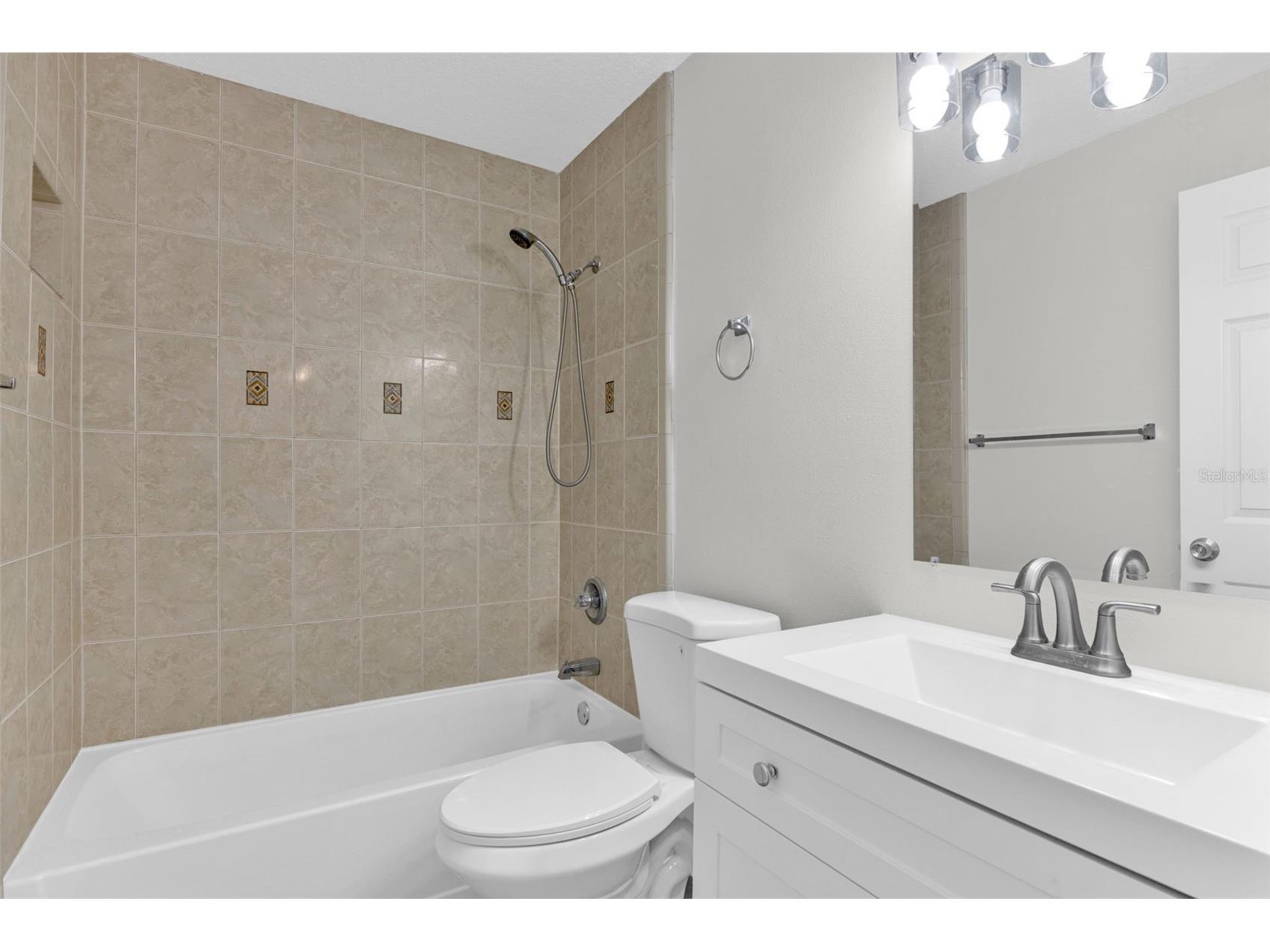 13826 Pathfinder Drive Tampa FL 33625 TB8519221 image18