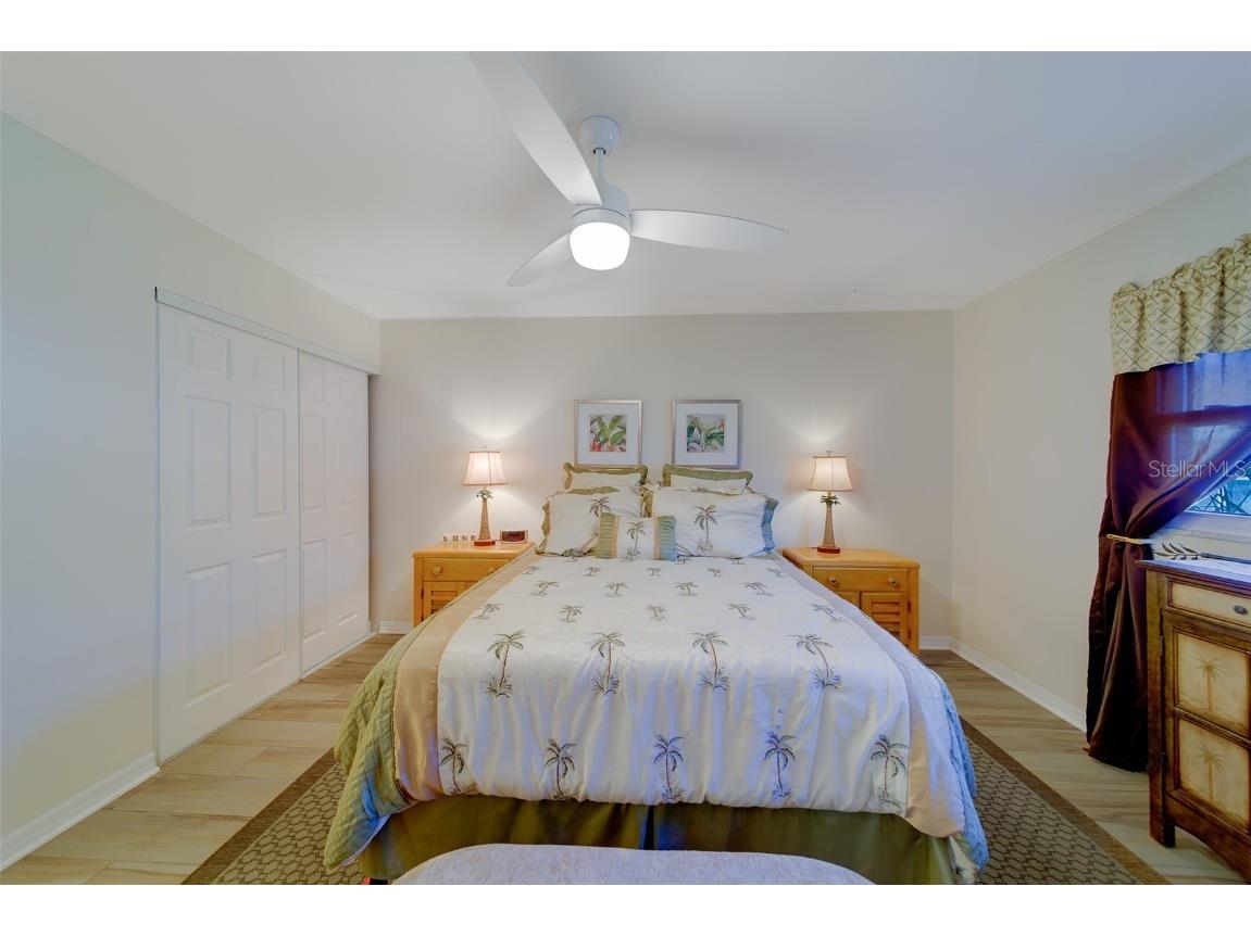 13827 Mission Oaks Boulevard Seminole FL 33776 TB8444716 image16