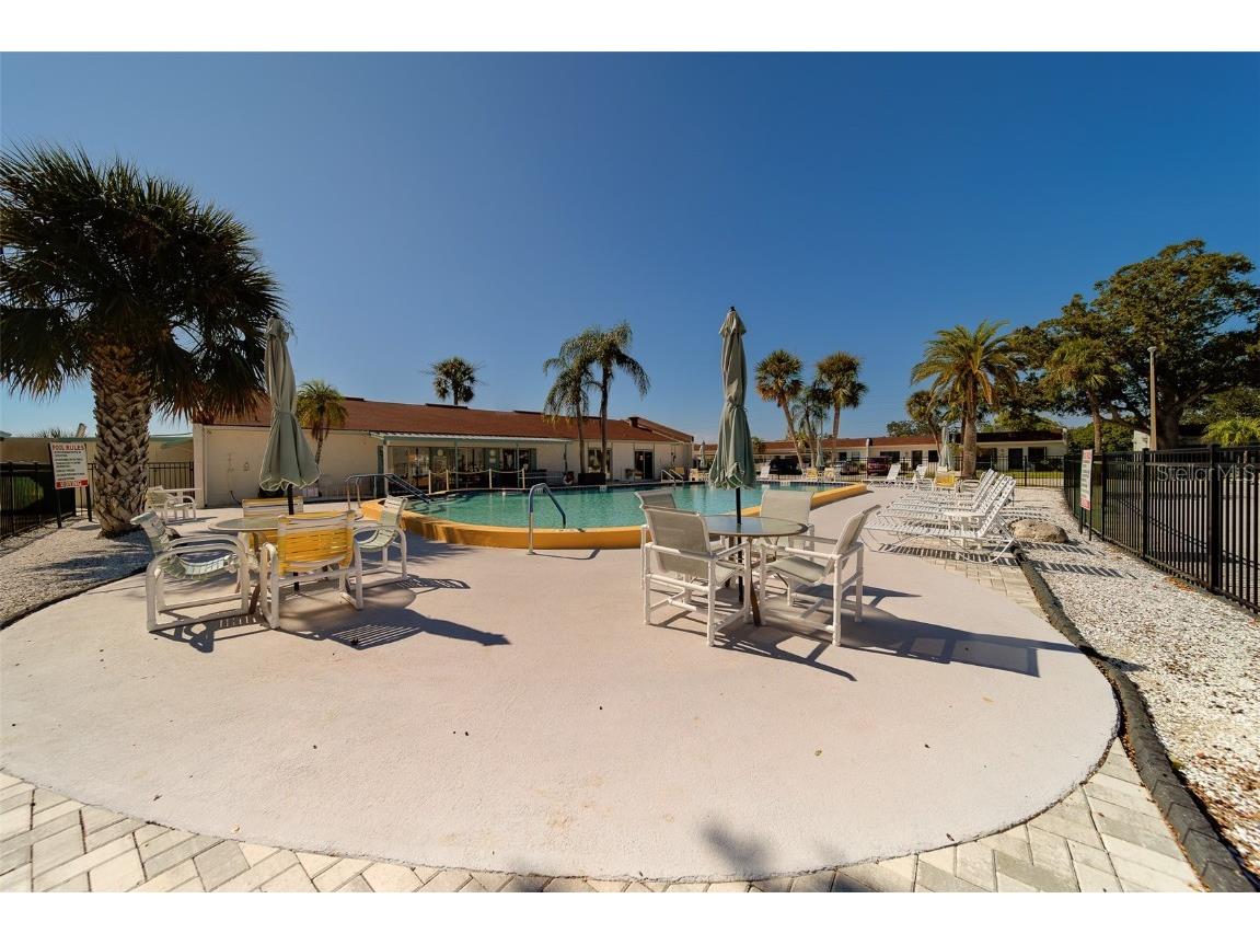 13827 Mission Oaks Boulevard Seminole FL 33776 TB8444716 image39