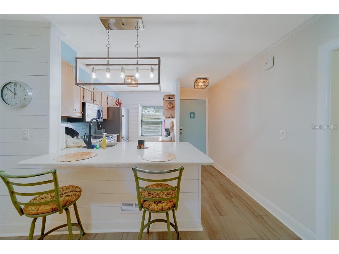 13827 Mission Oaks Boulevard Seminole FL 33776 TB8444716 image4