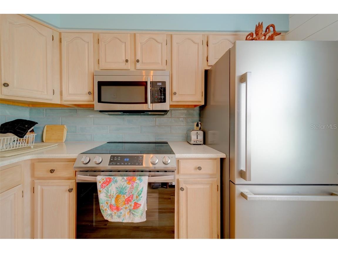 13827 Mission Oaks Boulevard Seminole FL 33776 TB8444716 image6