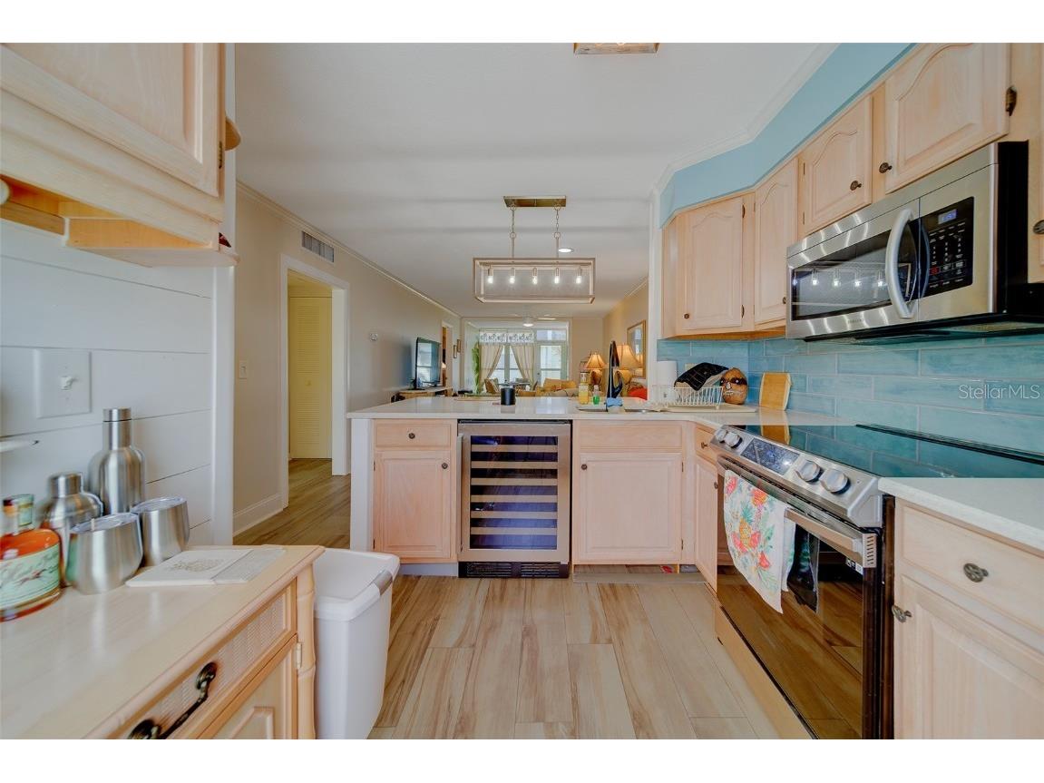 13827 Mission Oaks Boulevard Seminole FL 33776 TB8444716 image8