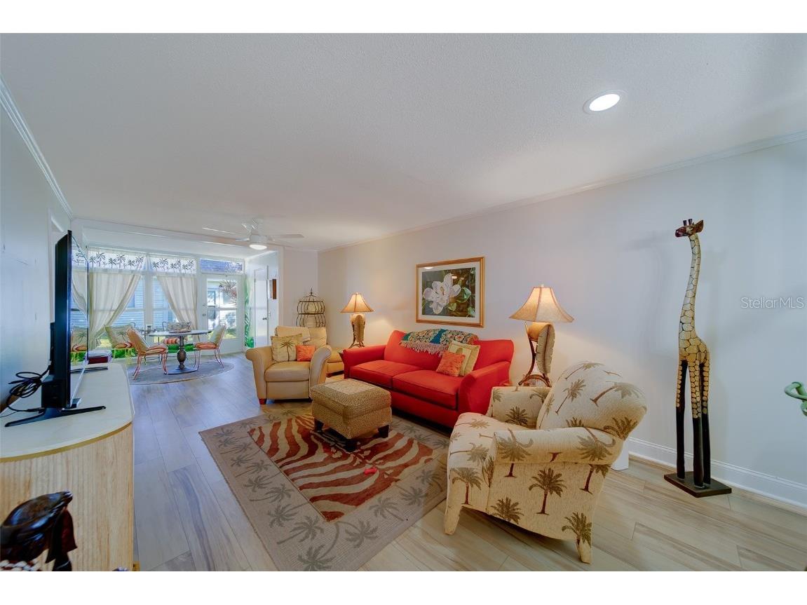 13827 Mission Oaks Boulevard Seminole FL 33776 TB8444716 image9