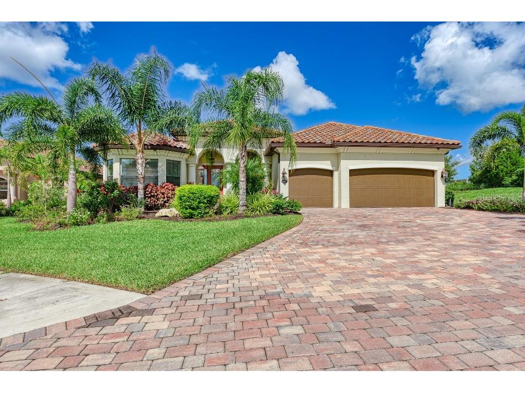13827 Swiftwater Way Lakewood Ranch FL 34211 T3329803 image1